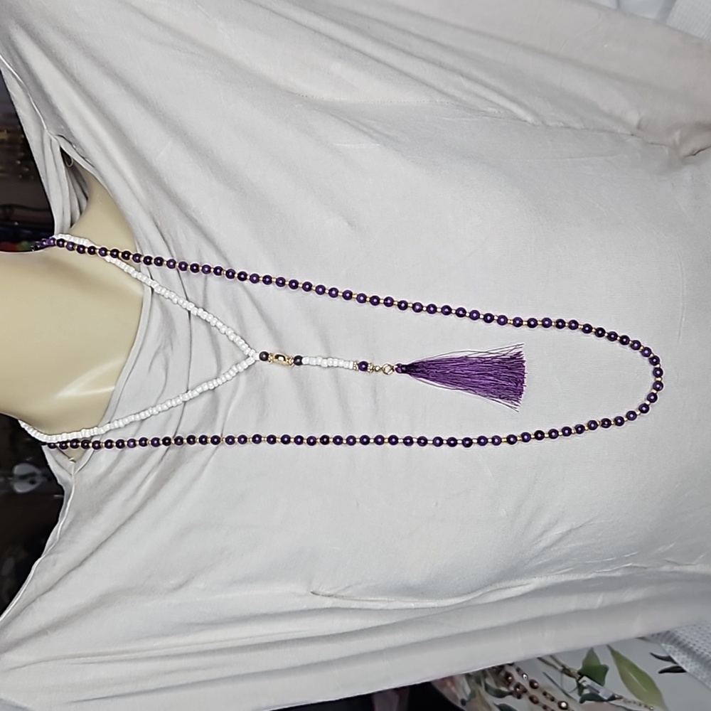 PURPLE FRINGE NECKLACE WITH DOUBLE STRANDS